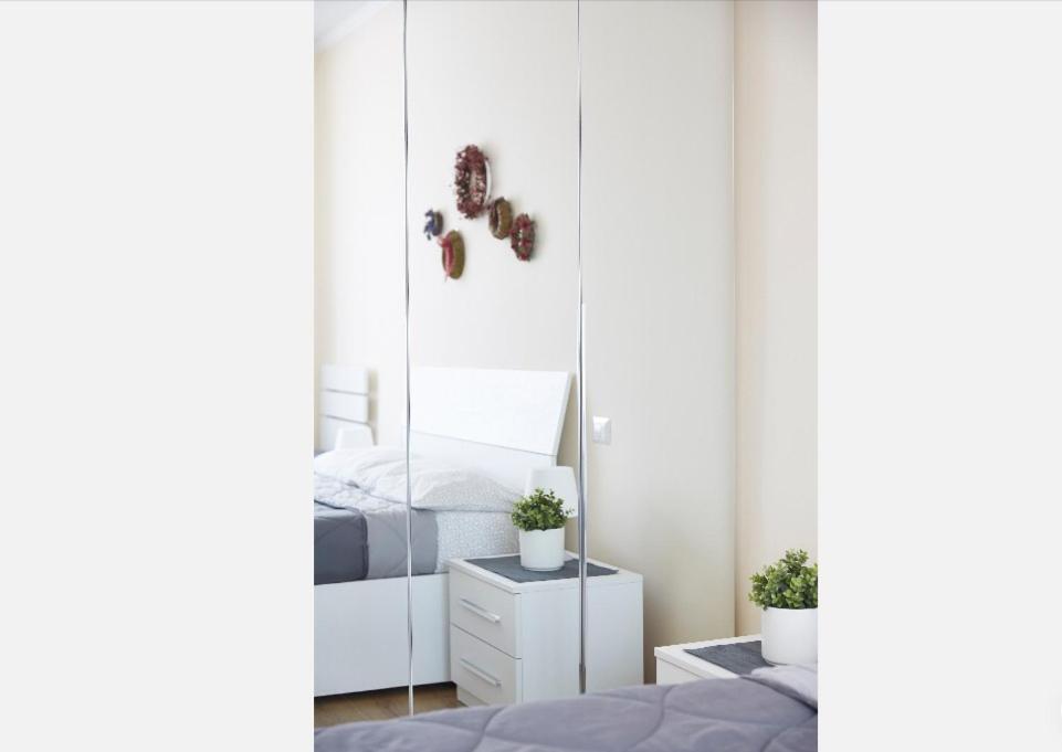 Beautiful Bohemian Apartment In Center Conditioned Air Комо Екстер'єр фото